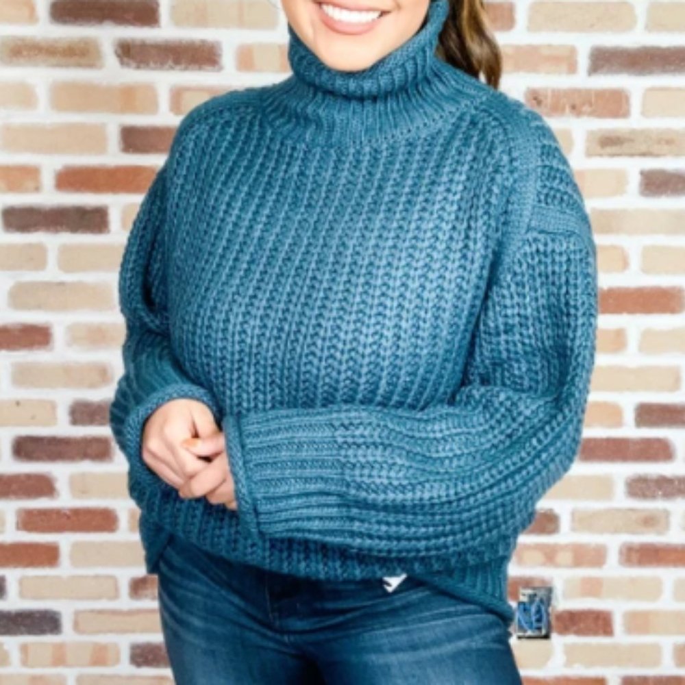 Women's Top MOONLIT OCEAN SWEATER